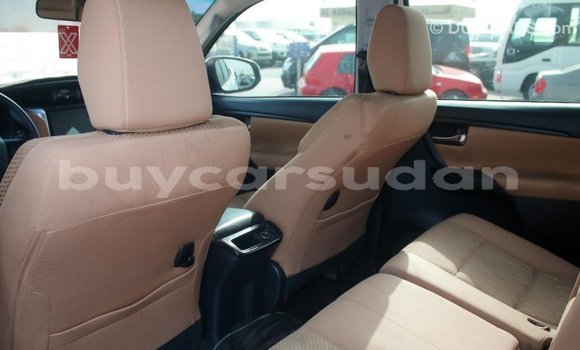 Buy Import Toyota Fortuner White Car in Import - Dubai in Al Jazirah State Buy Import Toyota Fortuner White Car in Import - Dubai in Al Jazirah State