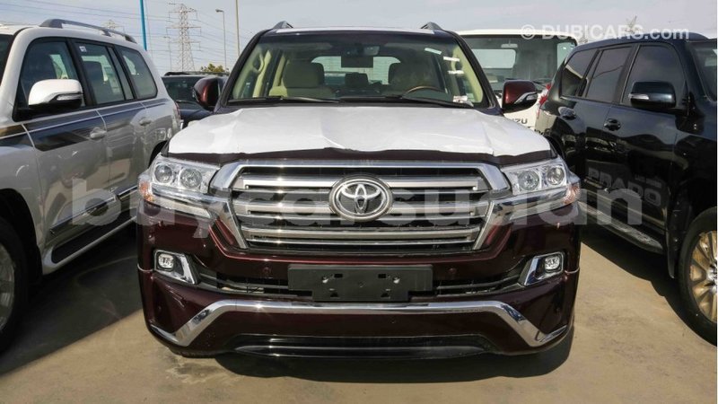 Big with watermark toyota land cruiser al jazirah state import dubai 1470
