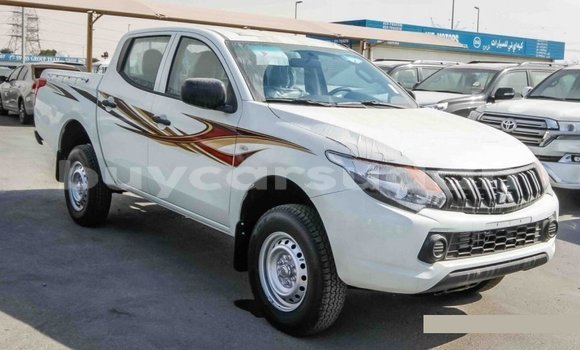 Buy Import Mitsubishi L200 White Car in Import - Dubai in Al Jazirah State Buy Import Mitsubishi L200 White Car in Import - Dubai in Al Jazirah State