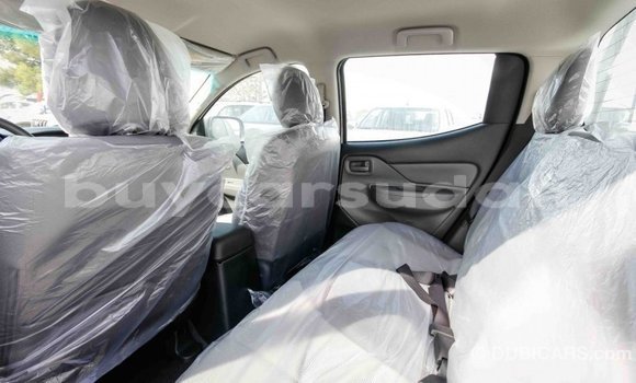 Buy Import Mitsubishi L200 White Car in Import - Dubai in Al Jazirah State Buy Import Mitsubishi L200 White Car in Import - Dubai in Al Jazirah State