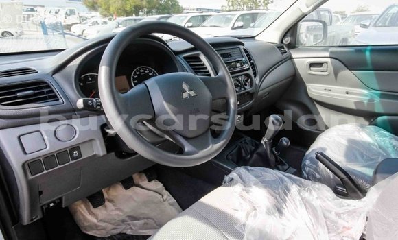 Buy Import Mitsubishi L200 White Car in Import - Dubai in Al Jazirah State