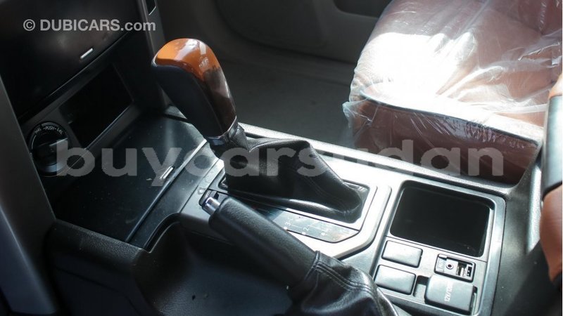 Big with watermark toyota prado al jazirah state import dubai 1474