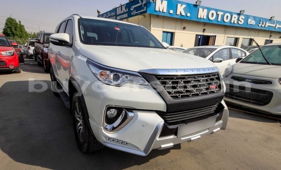 Buy Import Toyota Fortuner White Car in Import - Dubai in Al Jazirah State Buy Import Toyota Fortuner White Car in Import - Dubai in Al Jazirah State