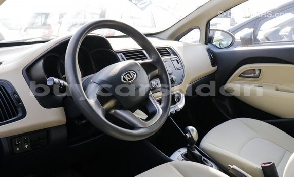 Buy Import Kia Carens Other Car in Import - Dubai in Al Jazirah State Buy Import Kia Carens Other Car in Import - Dubai in Al Jazirah State