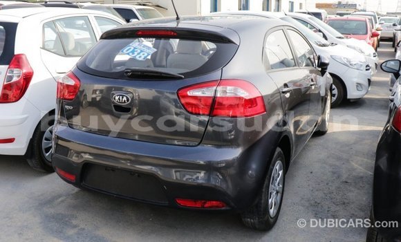 Buy Import Kia Carens Other Car in Import - Dubai in Al Jazirah State Buy Import Kia Carens Other Car in Import - Dubai in Al Jazirah State