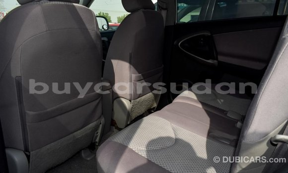 Buy Import Toyota HiAce Other Truck in Import - Dubai in Al Jazirah State Buy Import Toyota HiAce Other Truck in Import - Dubai in Al Jazirah State