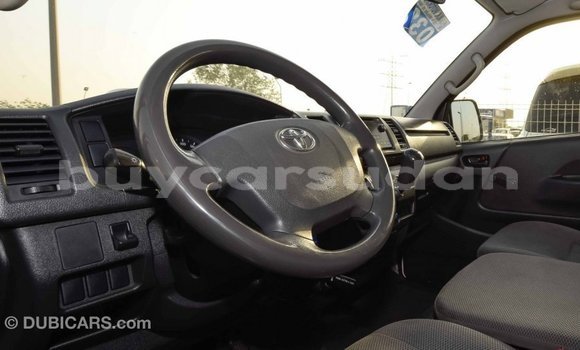 Buy Import Toyota Hiace White Car in Import - Dubai in Al Jazirah State Buy Import Toyota Hiace White Car in Import - Dubai in Al Jazirah State