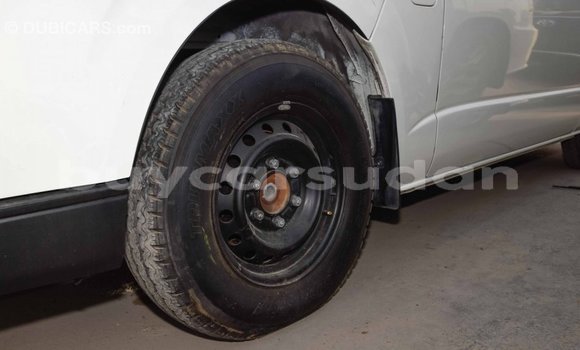 Buy Import Toyota Hiace White Car in Import - Dubai in Al Jazirah State Buy Import Toyota Hiace White Car in Import - Dubai in Al Jazirah State