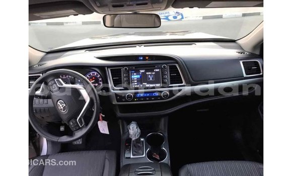 Buy Import Toyota Highlander Other Car in Import - Dubai in Al Jazirah State Buy Import Toyota Highlander Other Car in Import - Dubai in Al Jazirah State
