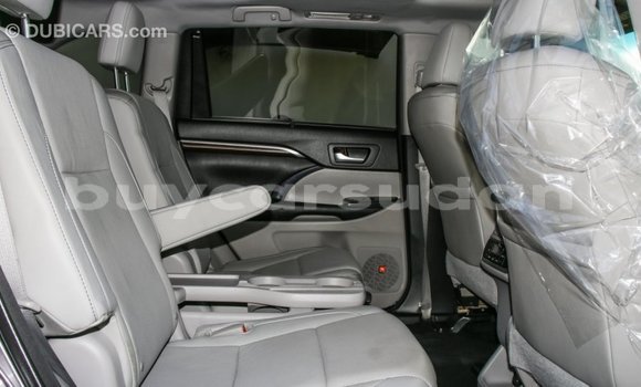 Buy Import Toyota Highlander Other Car in Import - Dubai in Al Jazirah State Buy Import Toyota Highlander Other Car in Import - Dubai in Al Jazirah State