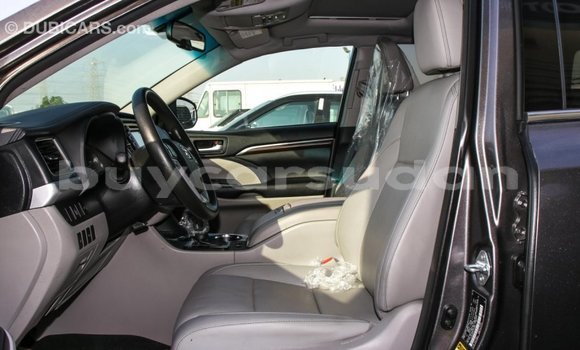 Buy Import Toyota Highlander Other Car in Import - Dubai in Al Jazirah State Buy Import Toyota Highlander Other Car in Import - Dubai in Al Jazirah State
