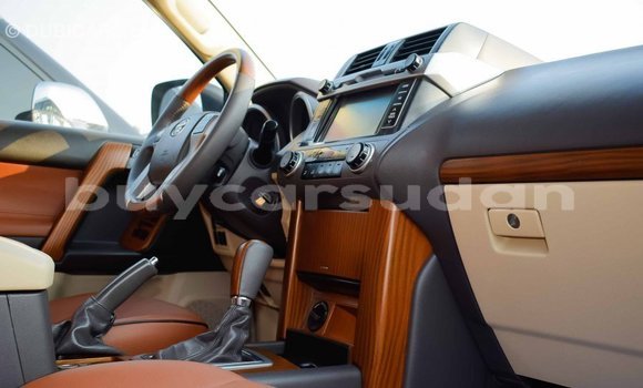 Buy Import Toyota Prado White Car in Import - Dubai in Al Jazirah State Buy Import Toyota Prado White Car in Import - Dubai in Al Jazirah State