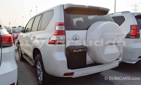 Acheter Import Voiture Toyota Prado Blanc à Import - Dubai, État d'Al Jazirah Acheter Import Voiture Toyota Prado Blanc à Import - Dubai, État d'Al Jazirah