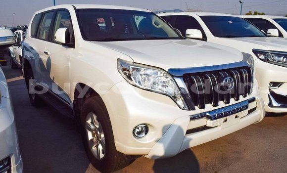 Buy Import Toyota Prado White Car in Import - Dubai in Al Jazirah State Buy Import Toyota Prado White Car in Import - Dubai in Al Jazirah State