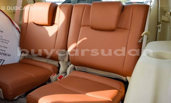 Buy Import Toyota Prado White Car in Import - Dubai in Al Jazirah State Buy Import Toyota Prado White Car in Import - Dubai in Al Jazirah State