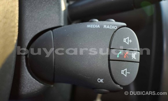 Buy Import Renault Duster White Car in Import - Dubai in Al Jazirah State Buy Import Renault Duster White Car in Import - Dubai in Al Jazirah State