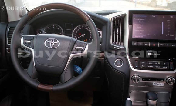Acheter Import Voiture Toyota Land Cruiser Noir à Import - Dubai, État d'Al Jazirah Acheter Import Voiture Toyota Land Cruiser Noir à Import - Dubai, État d'Al Jazirah