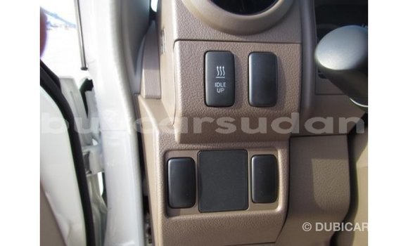 Buy Import Toyota Land Cruiser White Car in Import - Dubai in Al Jazirah State Buy Import Toyota Land Cruiser White Car in Import - Dubai in Al Jazirah State