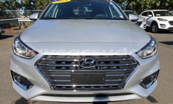 Buy Used Hyundai Accent Silver Car in Asalaya in an-Nil-al-Abyad Buy Used Hyundai Accent Silver Car in Asalaya in an-Nil-al-Abyad