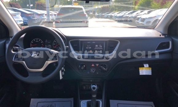 Buy Used Hyundai Accent Silver Car in Asalaya in an-Nil-al-Abyad Buy Used Hyundai Accent Silver Car in Asalaya in an-Nil-al-Abyad