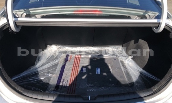 Buy Used Hyundai Accent Silver Car in Asalaya in an-Nil-al-Abyad Buy Used Hyundai Accent Silver Car in Asalaya in an-Nil-al-Abyad