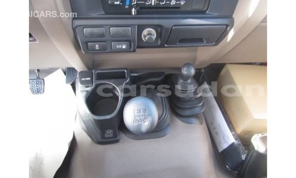 Buy Import Toyota Land Cruiser White Car in Import - Dubai in Al Jazirah State Buy Import Toyota Land Cruiser White Car in Import - Dubai in Al Jazirah State