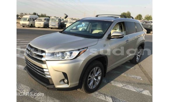 Buy Import Toyota Highlander Other Car in Import - Dubai in Al Jazirah State Buy Import Toyota Highlander Other Car in Import - Dubai in Al Jazirah State