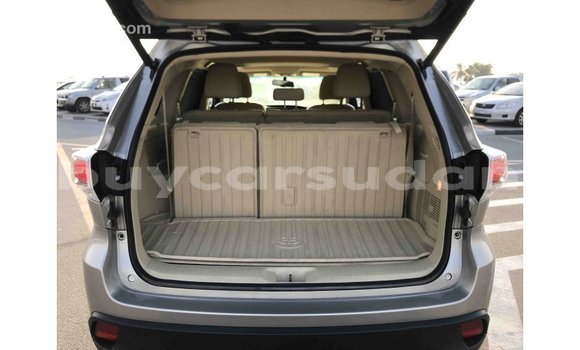 Buy Import Toyota Highlander Other Car in Import - Dubai in Al Jazirah State Buy Import Toyota Highlander Other Car in Import - Dubai in Al Jazirah State