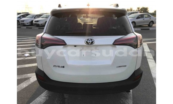 Buy Import Toyota HiAce White Truck in Import - Dubai in Al Jazirah State Buy Import Toyota HiAce White Truck in Import - Dubai in Al Jazirah State