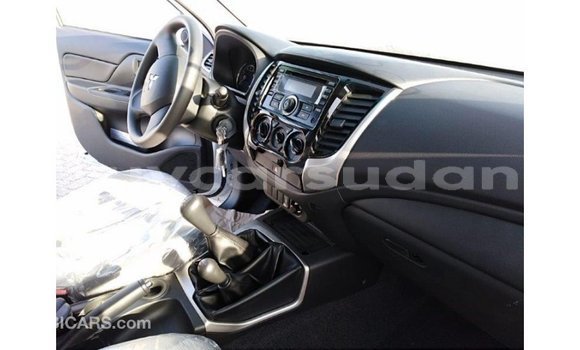 Acheter Import Voiture Mitsubishi L200 Blanc à Import - Dubai, État d'Al Jazirah Acheter Import Voiture Mitsubishi L200 Blanc à Import - Dubai, État d'Al Jazirah