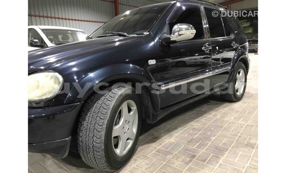 Buy Import Mercedes-Benz 190 (W201) Blue Car in Import - Dubai in Al Jazirah State Buy Import Mercedes-Benz 190 (W201) Blue Car in Import - Dubai in Al Jazirah State
