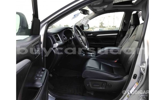 Buy Import Toyota Highlander Other Car in Import - Dubai in Al Jazirah State Buy Import Toyota Highlander Other Car in Import - Dubai in Al Jazirah State