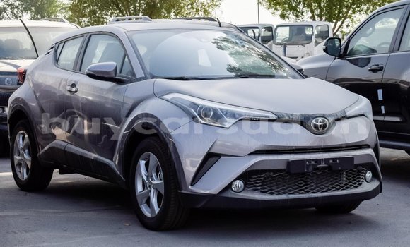 Acheter Import Voiture Toyota C-HR Autre à Import - Dubai, État d'Al Jazirah Acheter Import Voiture Toyota C-HR Autre à Import - Dubai, État d'Al Jazirah