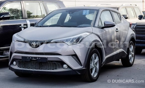 Acheter Import Voiture Toyota C-HR Autre à Import - Dubai, État d'Al Jazirah Acheter Import Voiture Toyota C-HR Autre à Import - Dubai, État d'Al Jazirah