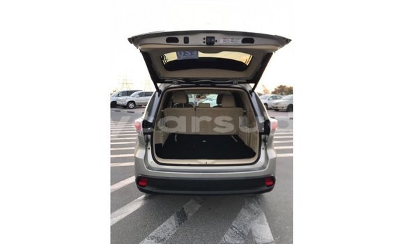 Buy Import Toyota Highlander Other Car in Import - Dubai in Al Jazirah State Buy Import Toyota Highlander Other Car in Import - Dubai in Al Jazirah State