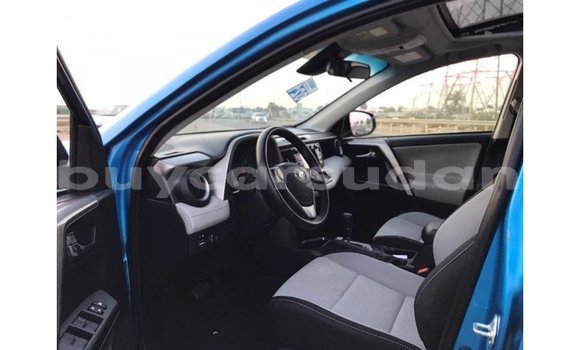 Buy Import Toyota HiAce Blue Truck in Import - Dubai in Al Jazirah State Buy Import Toyota HiAce Blue Truck in Import - Dubai in Al Jazirah State