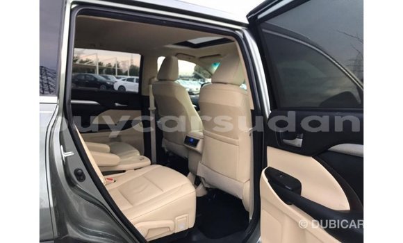 Buy Import Toyota Highlander Other Car in Import - Dubai in Al Jazirah State Buy Import Toyota Highlander Other Car in Import - Dubai in Al Jazirah State