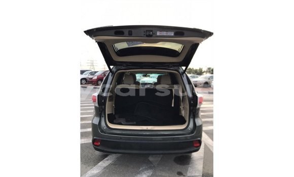 Buy Import Toyota Highlander Other Car in Import - Dubai in Al Jazirah State Buy Import Toyota Highlander Other Car in Import - Dubai in Al Jazirah State