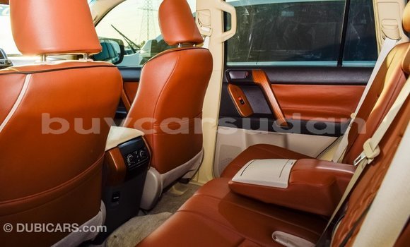Buy Import Toyota Prado White Car in Import - Dubai in Al Jazirah State Buy Import Toyota Prado White Car in Import - Dubai in Al Jazirah State
