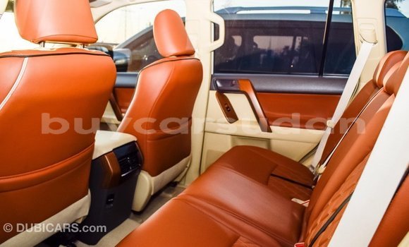 Buy Import Toyota Prado White Car in Import - Dubai in Al Jazirah State Buy Import Toyota Prado White Car in Import - Dubai in Al Jazirah State