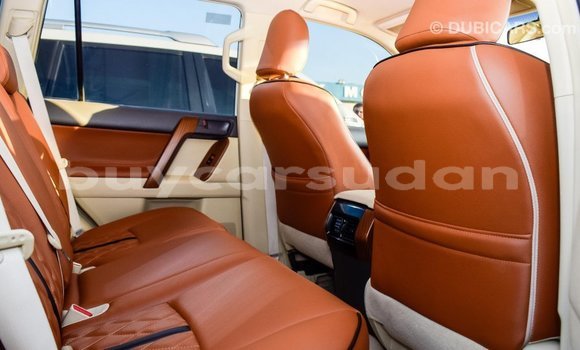 Buy Import Toyota Prado White Car in Import - Dubai in Al Jazirah State Buy Import Toyota Prado White Car in Import - Dubai in Al Jazirah State
