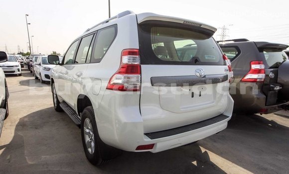 Buy Import Toyota Prado White Car in Import - Dubai in Al Jazirah State Buy Import Toyota Prado White Car in Import - Dubai in Al Jazirah State