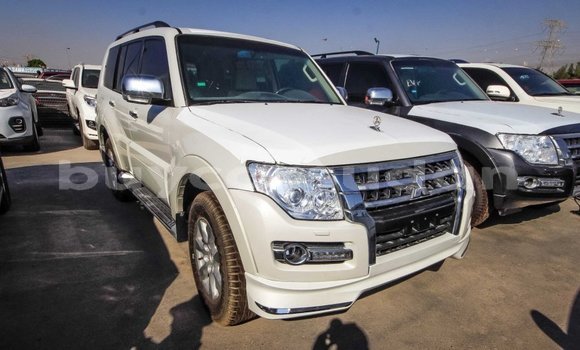 Buy Import Mitsubishi Pajero White Car in Import - Dubai in Al Jazirah State Buy Import Mitsubishi Pajero White Car in Import - Dubai in Al Jazirah State