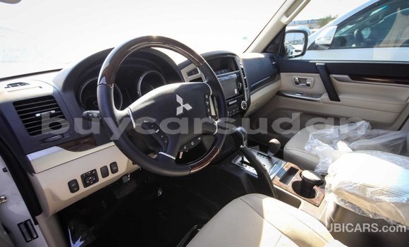 Buy Import Mitsubishi Pajero White Car in Import - Dubai in Al Jazirah State Buy Import Mitsubishi Pajero White Car in Import - Dubai in Al Jazirah State