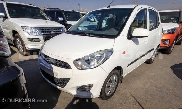 Buy Import Hyundai i10 White Car in Import - Dubai in Al Jazirah State Buy Import Hyundai i10 White Car in Import - Dubai in Al Jazirah State