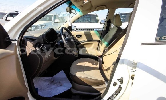 Buy Import Hyundai i10 White Car in Import - Dubai in Al Jazirah State Buy Import Hyundai i10 White Car in Import - Dubai in Al Jazirah State
