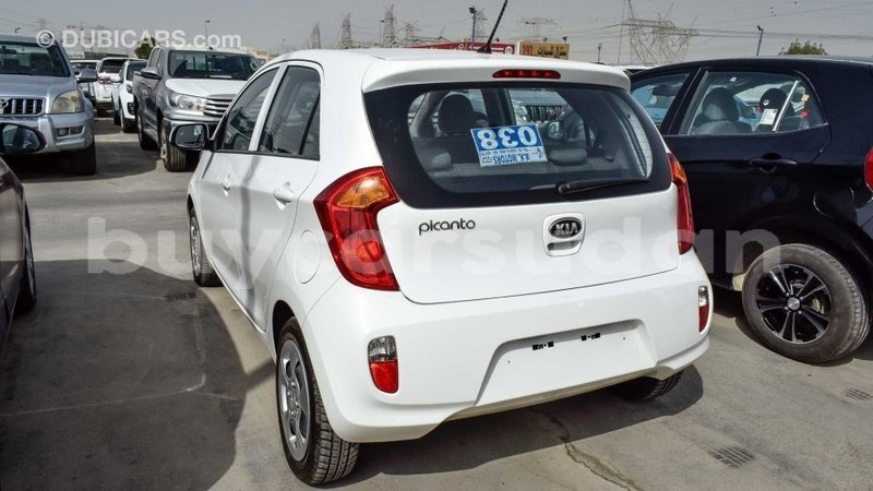 Big with watermark kia carens al jazirah state import dubai 1647