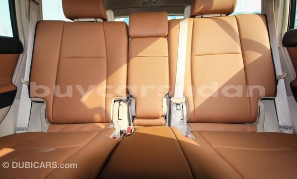 Buy Import Toyota Prado White Car in Import - Dubai in Al Jazirah State Buy Import Toyota Prado White Car in Import - Dubai in Al Jazirah State