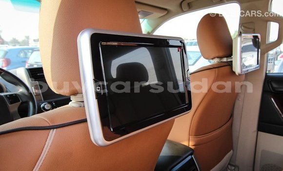 Buy Import Toyota Prado White Car in Import - Dubai in Al Jazirah State Buy Import Toyota Prado White Car in Import - Dubai in Al Jazirah State