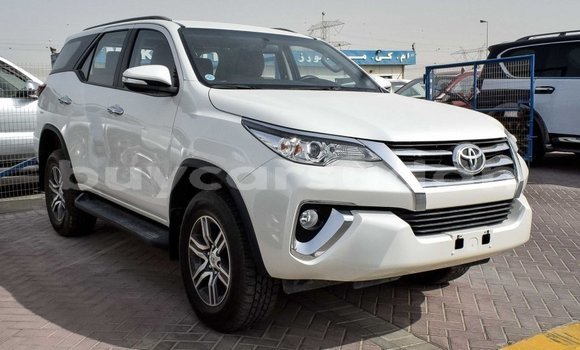Buy Import Toyota Fortuner White Car in Import - Dubai in Al Jazirah State Buy Import Toyota Fortuner White Car in Import - Dubai in Al Jazirah State